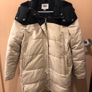 Old Navy long white puffer jacket with navy hood